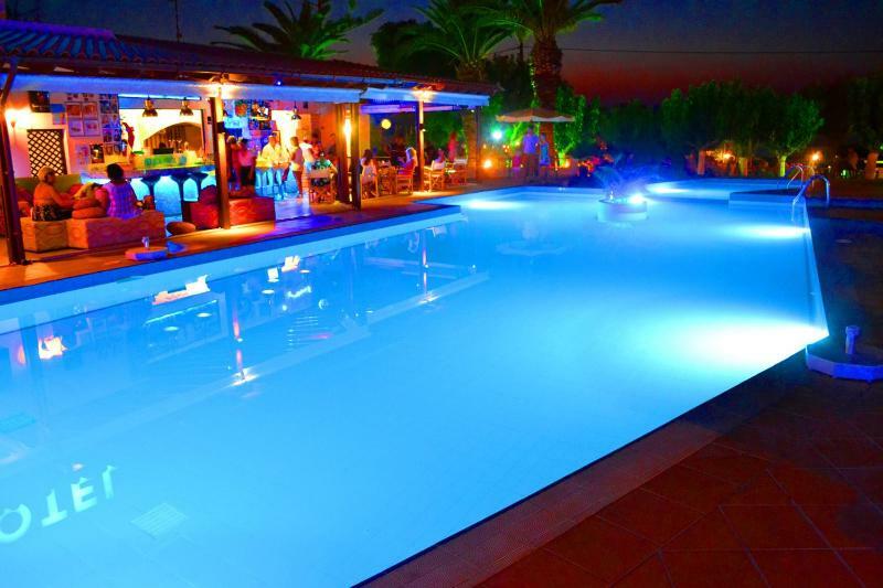 Amnissos Hotel Pigianos Kampos  Eksteriør billede